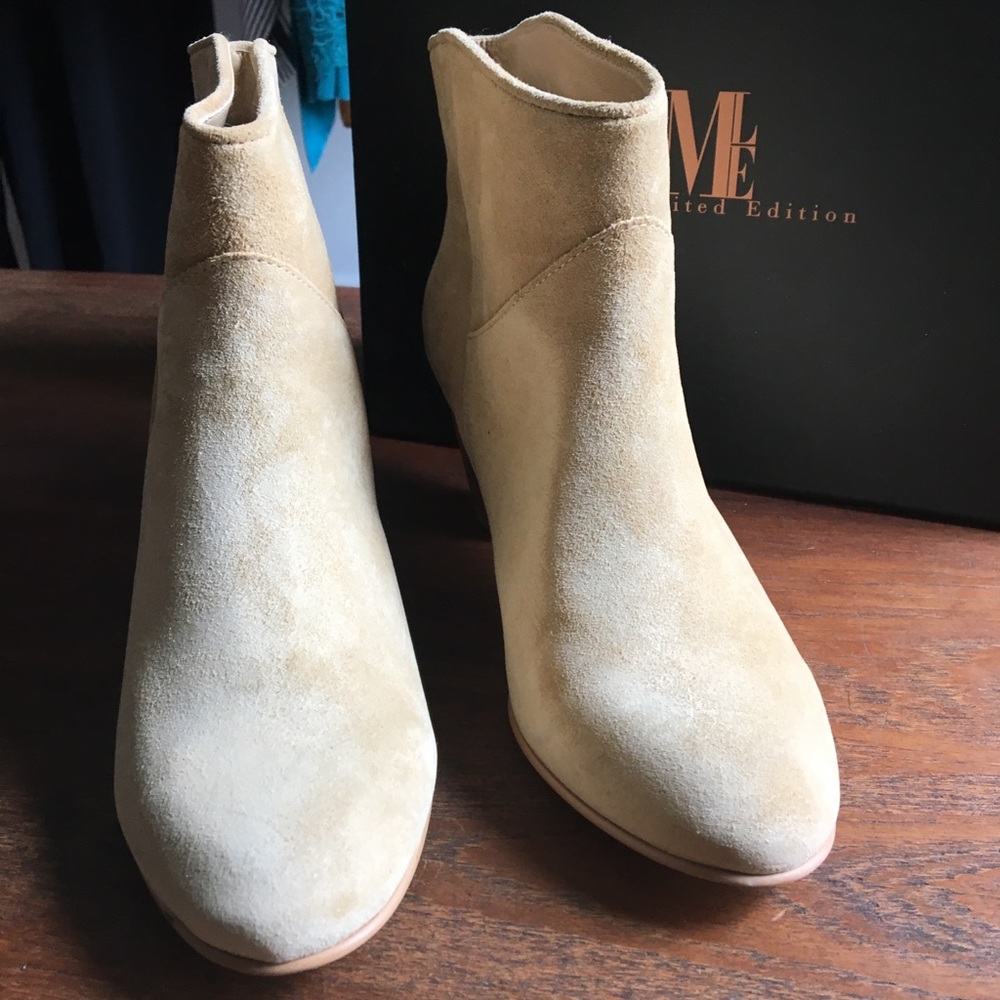 Mia Limited Edition Suede Booties Size 7